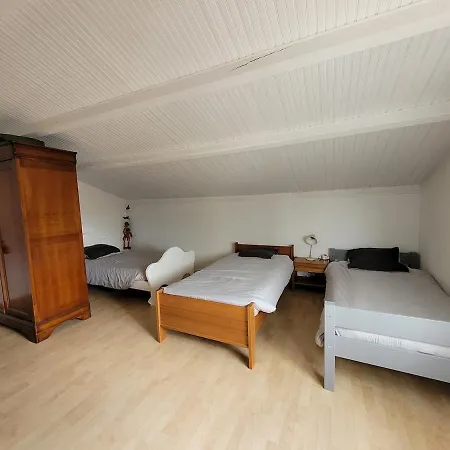 Comfortable Family Feriehus Villeneuve-Tolosane